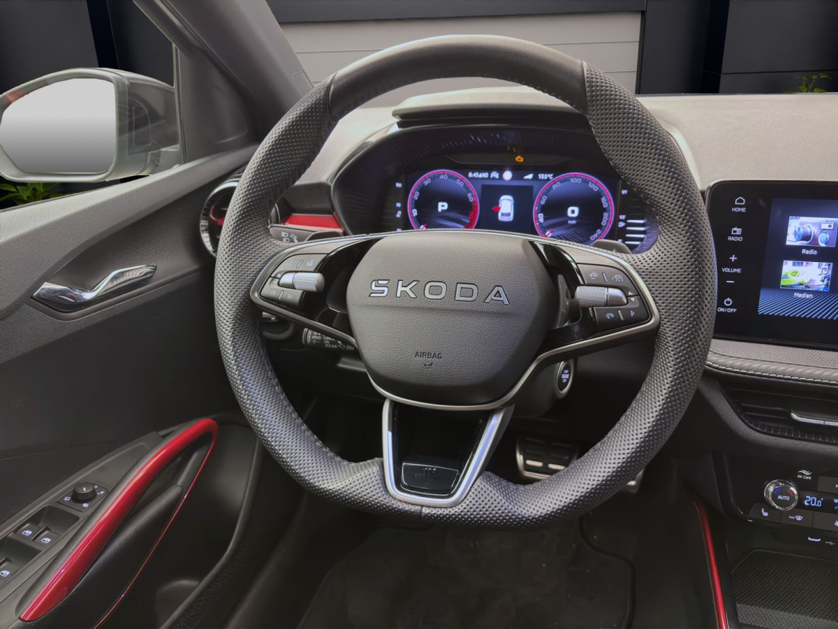 Thumb 10: Škoda Fabia Monte Carlo 1,5 TSI 110 kW 7-Gang- MONTE CARLO DSG 18" pACC NAV KAM ASSISTENZ&PARKEN+