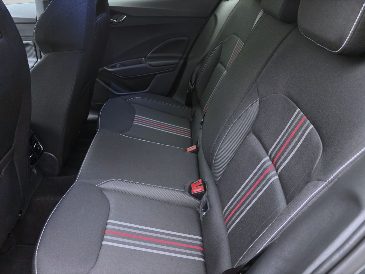 Thumb 14: Škoda Fabia Monte Carlo 1,5 TSI 110 kW 7-Gang- MONTE CARLO DSG 18" pACC NAV KAM ASSISTENZ&PARKEN+