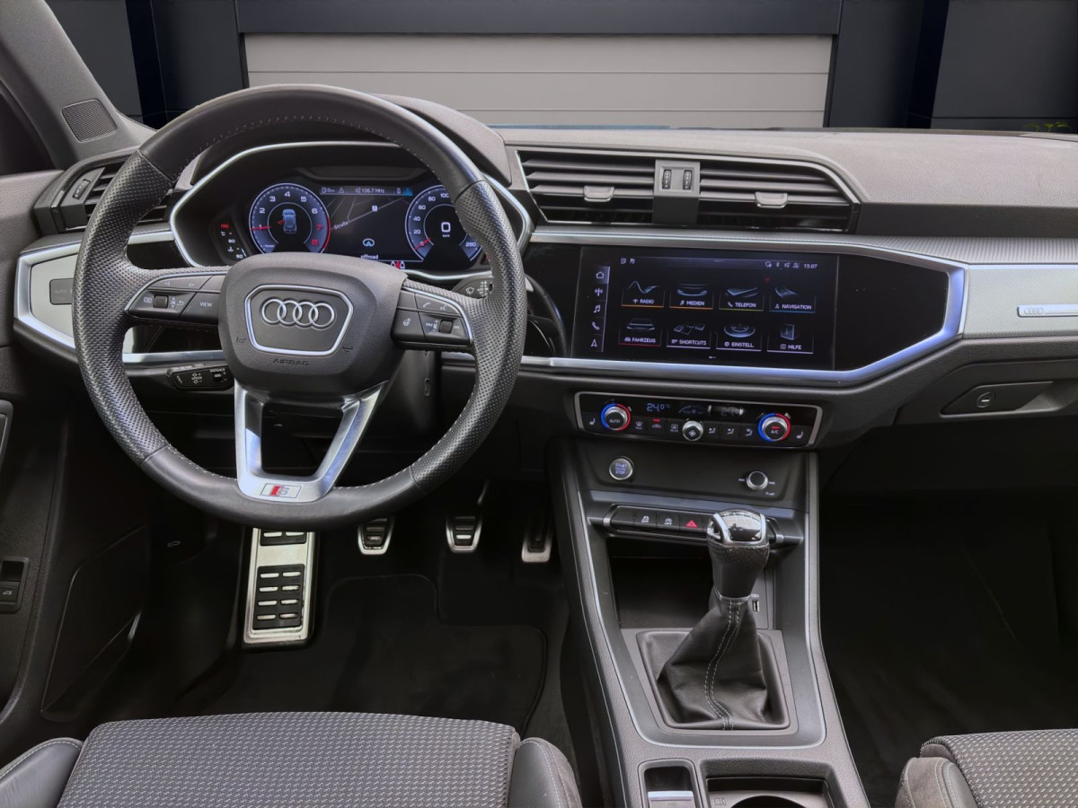 Thumb 12: Audi Q3 35 TFSI S LINE NAVI+ PDC SITZHZG KAMERA