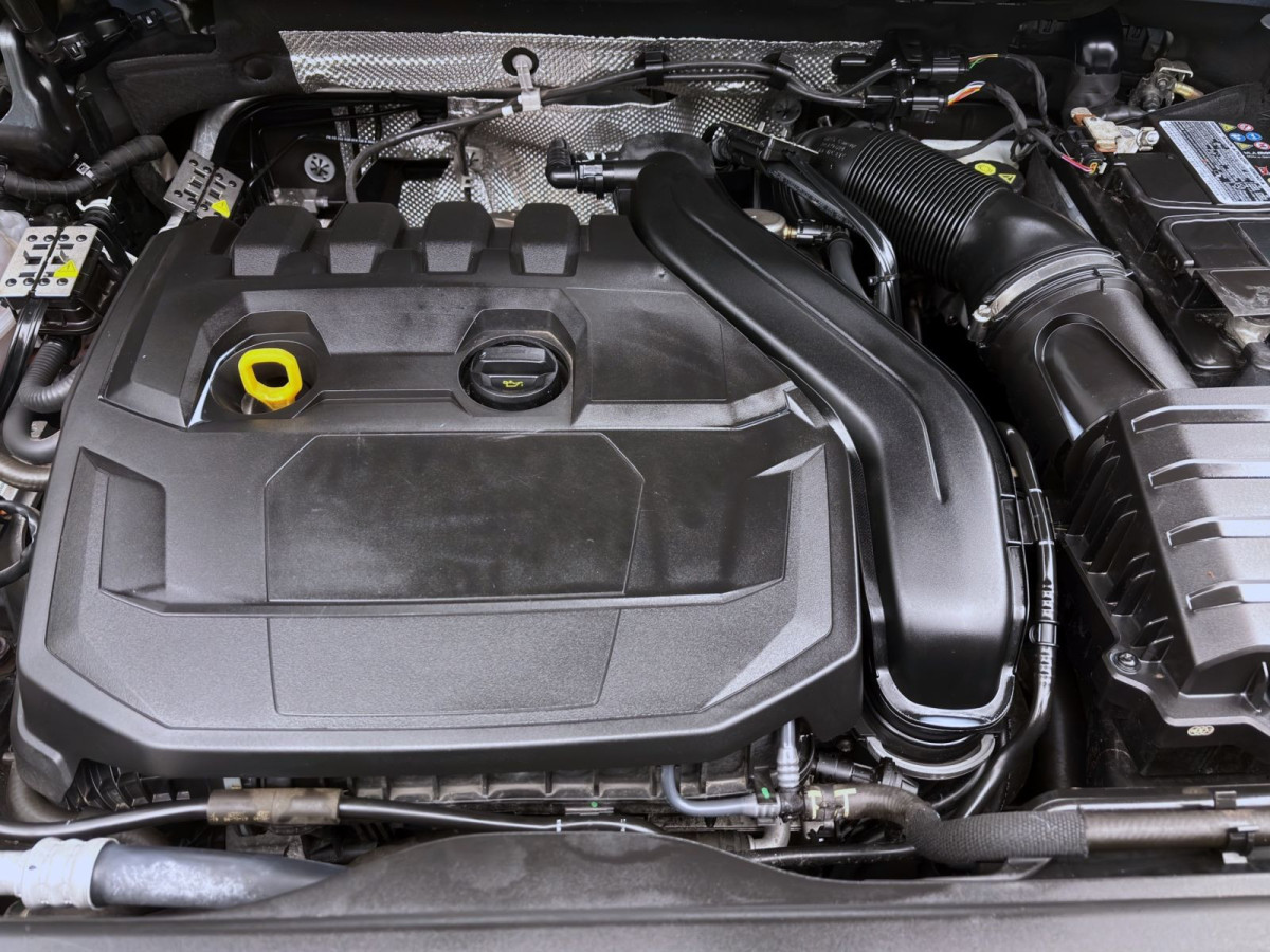 Thumb 17: Audi Q3 35 TFSI S LINE NAVI+ PDC SITZHZG KAMERA