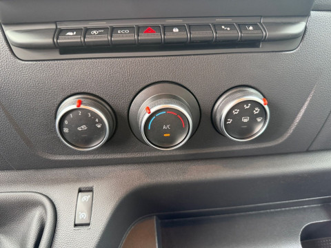 Ansicht 16 - Gebrauchtwagen Fahrzeug, Modell Interstar der Marke Nissan von Verkäufer Autohaus Paul Vertriebs GmbH & Co.KG