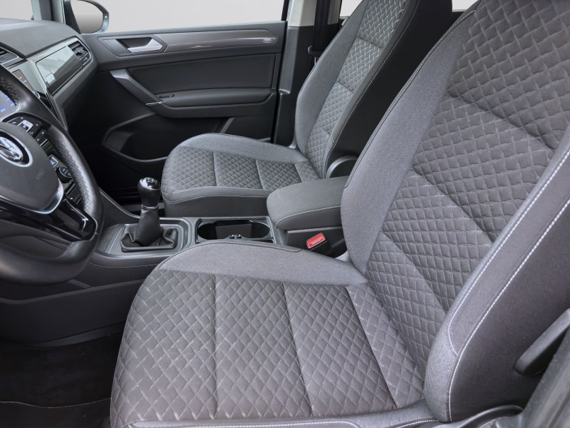 Bild 8: Volkswagen Touran 1.4 TSI JOIN AHK NAVI SITZHZG PDC