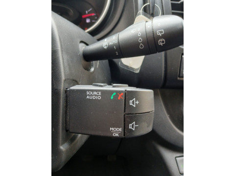 Ansicht 16 - Gebrauchtwagen Fahrzeug, Modell NV300 der Marke Nissan von Verkäufer Auto Backes GmbH