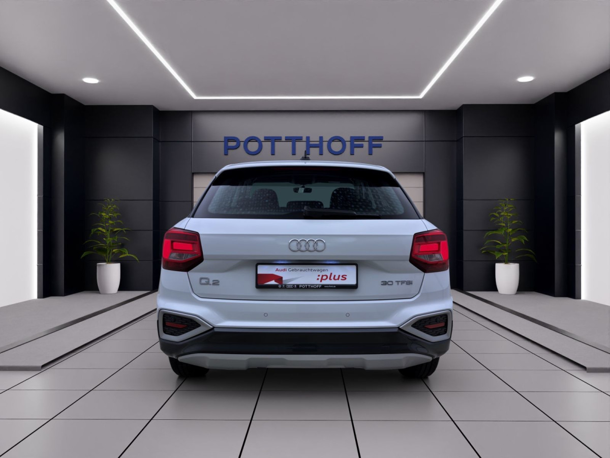 Thumb 2: Audi Q2 30 TFSI ADVANCED AHK LED SITZHZG PDC GRA