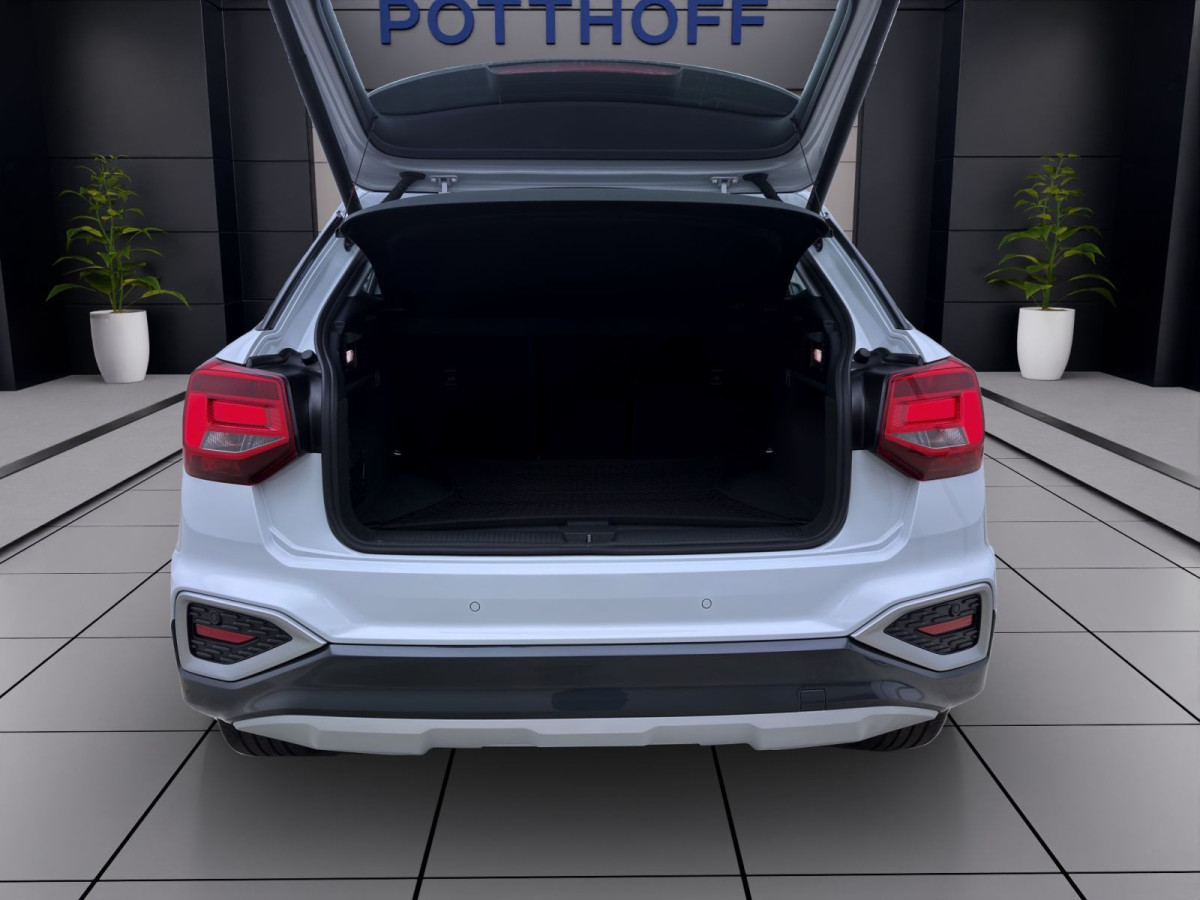 Thumb 3: Audi Q2 30 TFSI ADVANCED AHK LED SITZHZG PDC GRA