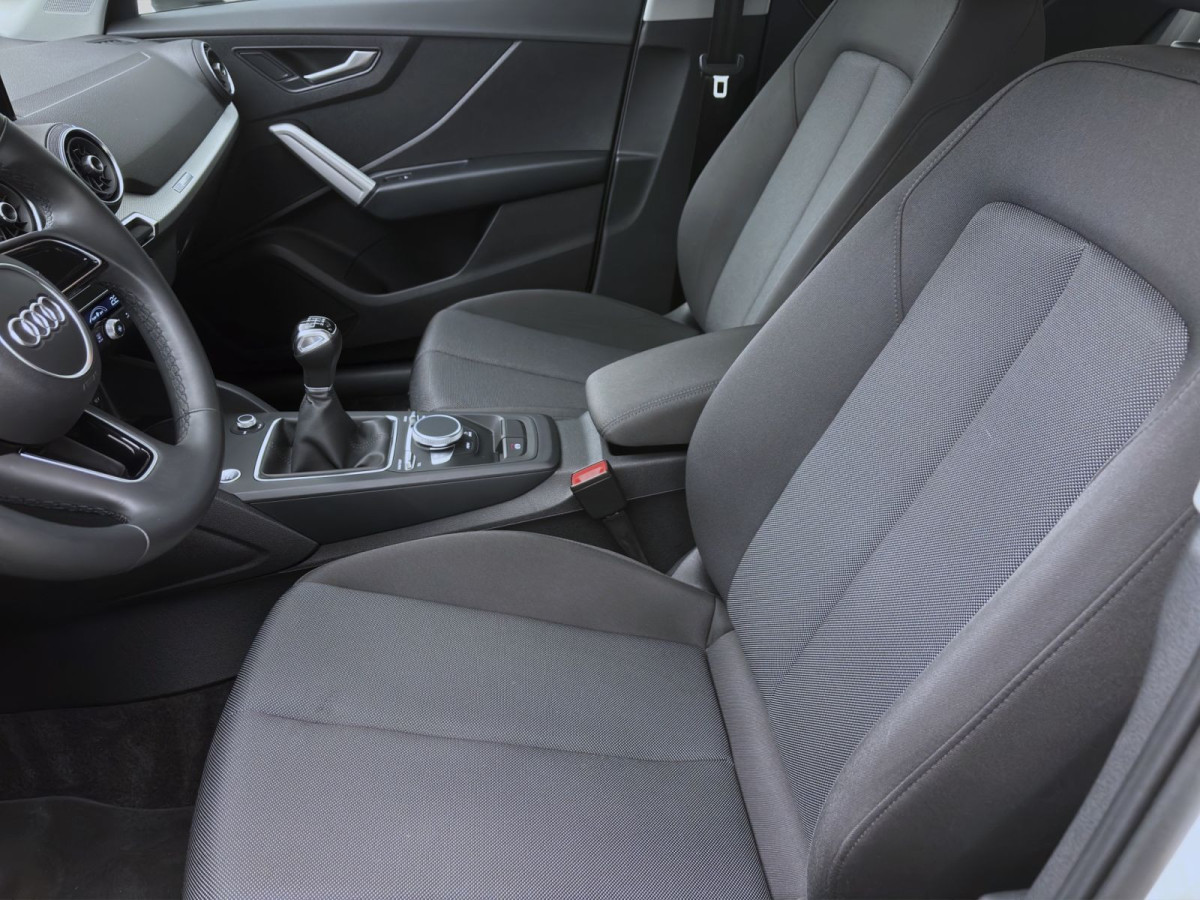 Thumb 8: Audi Q2 30 TFSI ADVANCED AHK LED SITZHZG PDC GRA