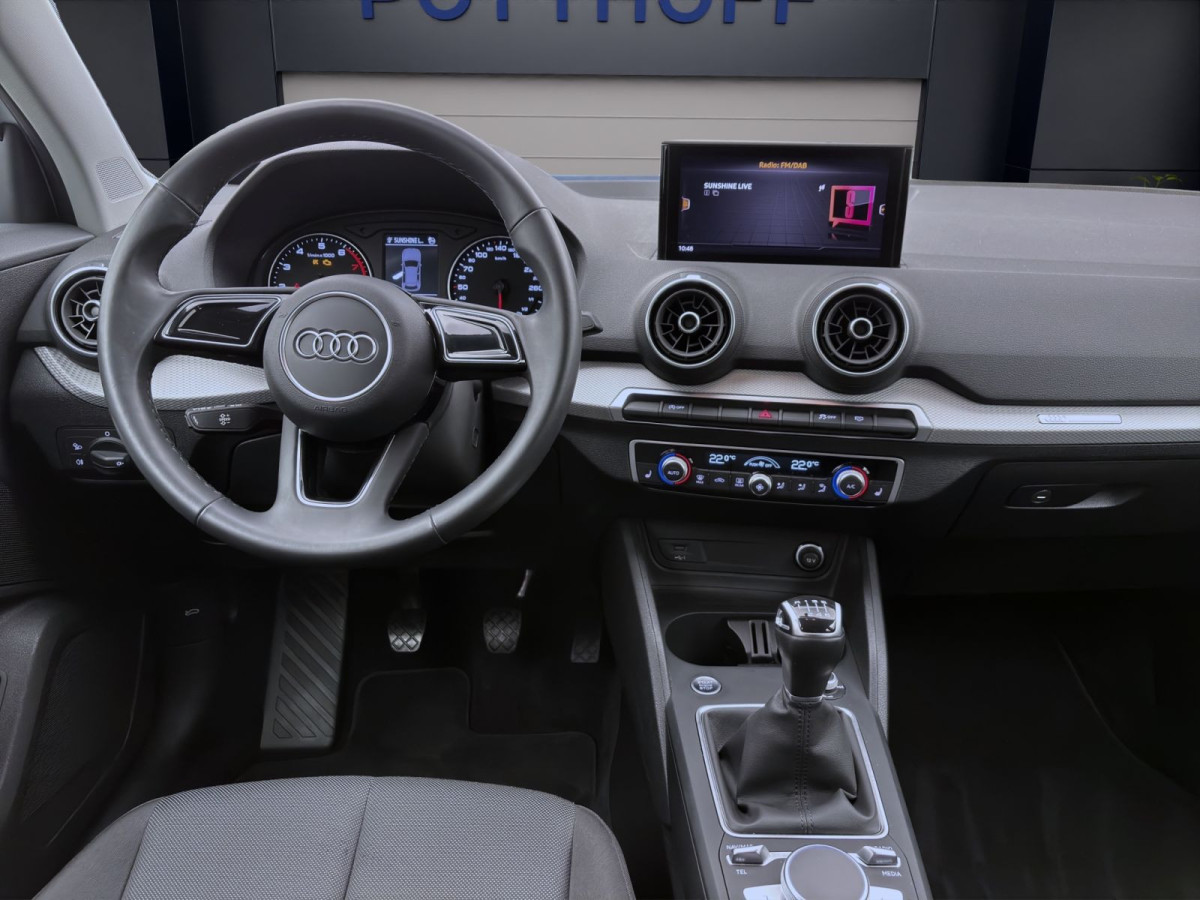 Thumb 12: Audi Q2 30 TFSI ADVANCED AHK LED SITZHZG PDC GRA