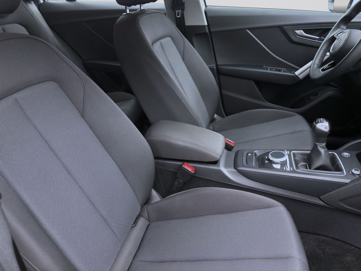 Thumb 15: Audi Q2 30 TFSI ADVANCED AHK LED SITZHZG PDC GRA