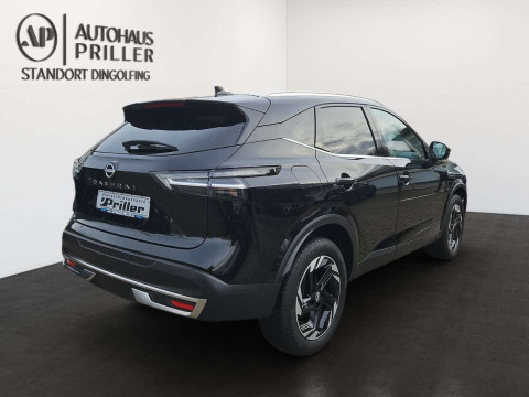 Ansicht 3 - Gebrauchtwagen Fahrzeug, Modell Qashqai der Marke Nissan von Verkäufer Autohaus Priller – Zweigniederlassung der Autohaus MKM Huber GmbH