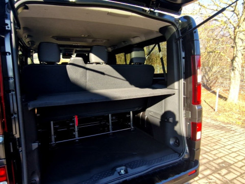 Ansicht 12 - Neuwagen Fahrzeug, Modell Primastar der Marke Nissan von Verkäufer Autocenter Kornmaul GmbH