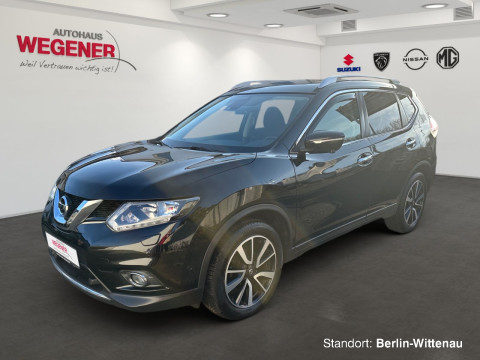 Automodell: X-Trail in der Farbe schwarz