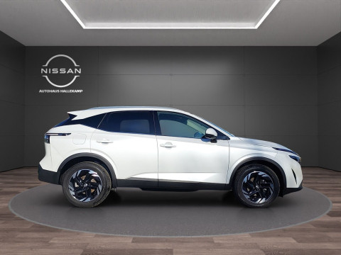 Ansicht 2 - Gebrauchtwagen Fahrzeug, Modell Qashqai der Marke Nissan von Verkäufer Autohaus Hallekamp GmbH & Co. KG