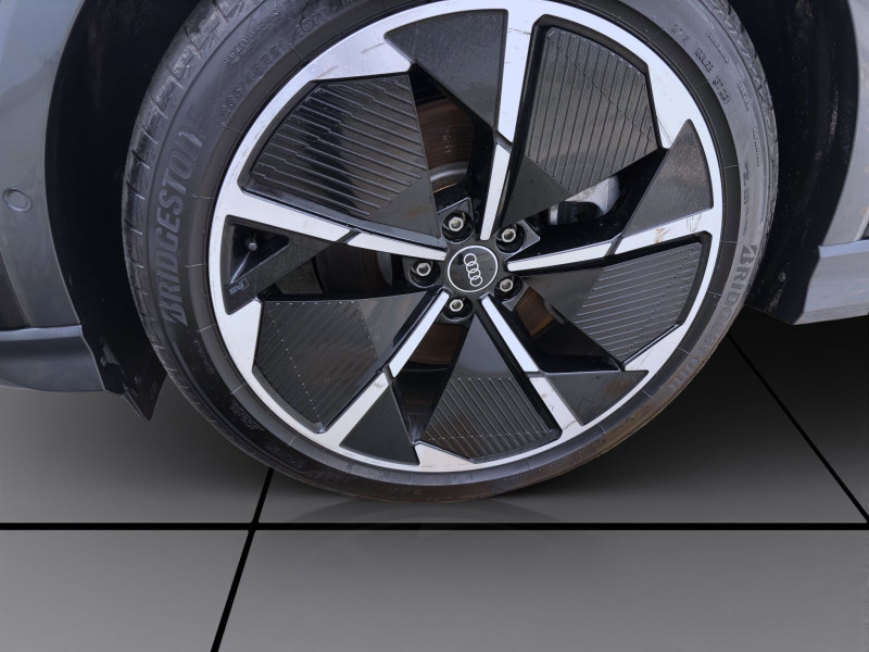 Bild 7: Audi Q4 Sportback e-tron 50 Q S LINE PANO AHK MATRIX NAVI SONOS