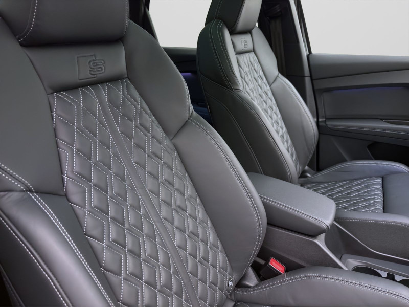 Bild 15: Audi Q4 Sportback e-tron 50 Q S LINE PANO AHK MATRIX NAVI SONOS