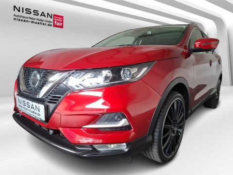 Automodell: Qashqai in der Farbe rot