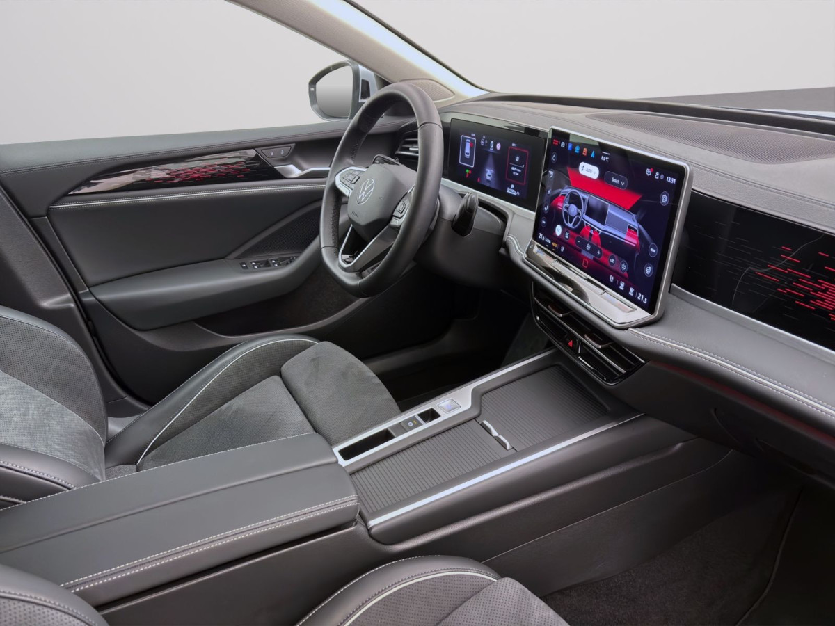 Thumb 16: Volkswagen Passat Variant 2.0 TDI DSG BUSINESS NAVI AHK KAMERA SITZHZG