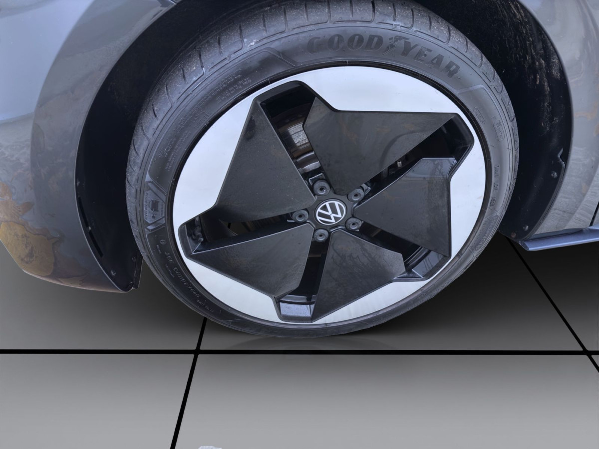 Thumb 7: Volkswagen ID.3 PRO PERFORMANCE 1ST MAX PANO MATRIX KAMERA NAVI