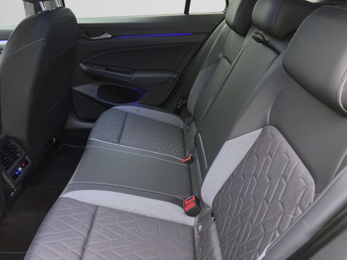 Thumb 14: Volkswagen Golf Variant 1.5 eTSI DSG GOAL AHK KAMERA PDC ACC