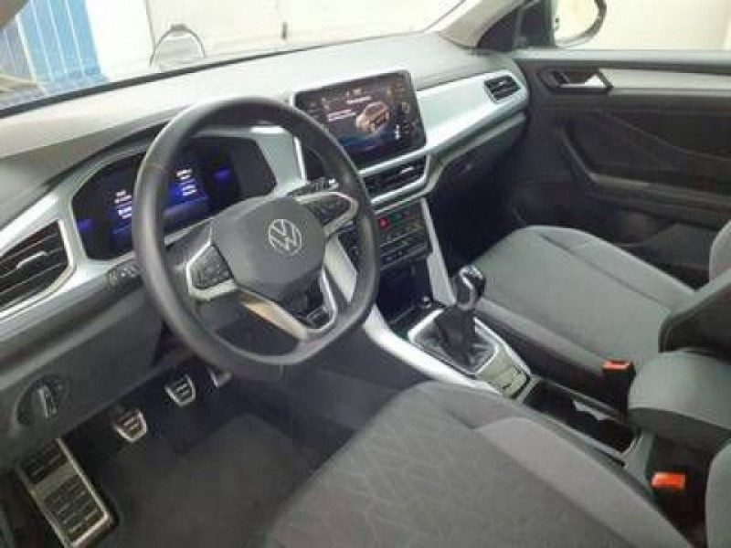 Bild 2: Volkswagen T-Roc 1.0 TSI GOAL NAVI PDC SITZHG LED LM17