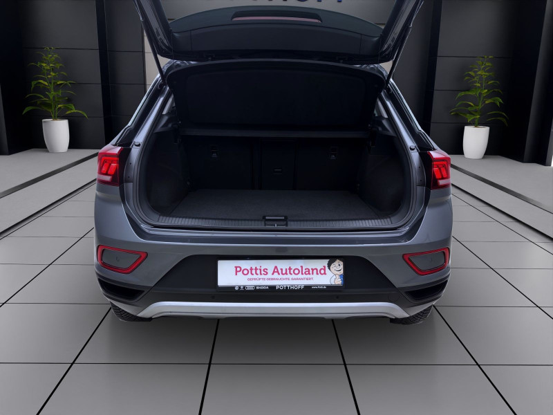 Bild 3: Volkswagen T-Roc 1.0 TSI GOAL NAVI PDC SITZHG LED LM17