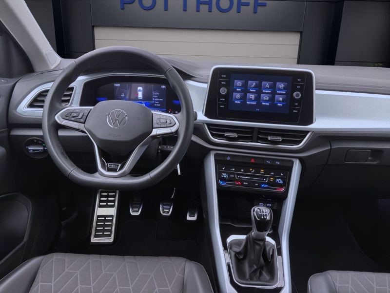 Bild 12: Volkswagen T-Roc 1.0 TSI GOAL NAVI PDC SITZHG LED LM17