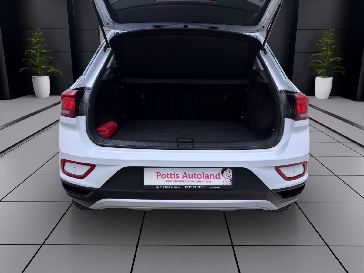 Thumb 3: Volkswagen T-Roc 1.0 TSI GOAL NAVI LED ACC SITZHZG