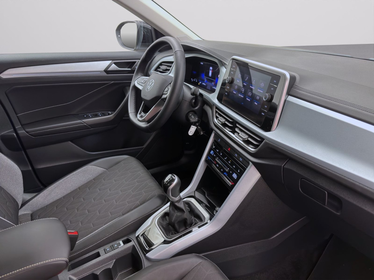 Thumb 16: Volkswagen T-Roc 1.0 TSI GOAL NAVI LED ACC SITZHZG