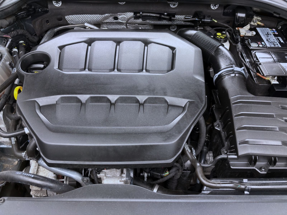 Thumb 18: Škoda Octavia Combi 2.0 TSI DSG RS AHK NAVI PDC SITZHZG