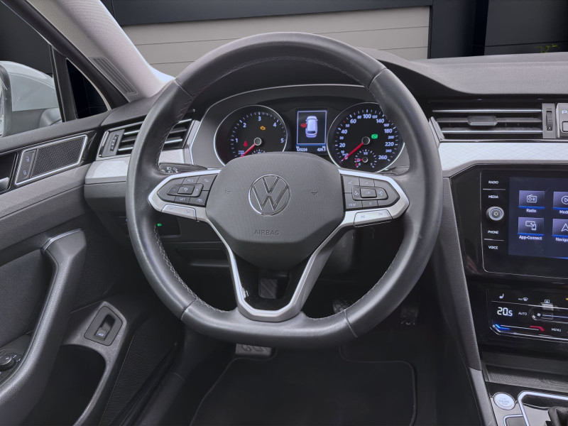 Bild 10: Volkswagen Passat Variant 2.0 TDI DSG BUSINESS AHK KAMERA NAVI PDC