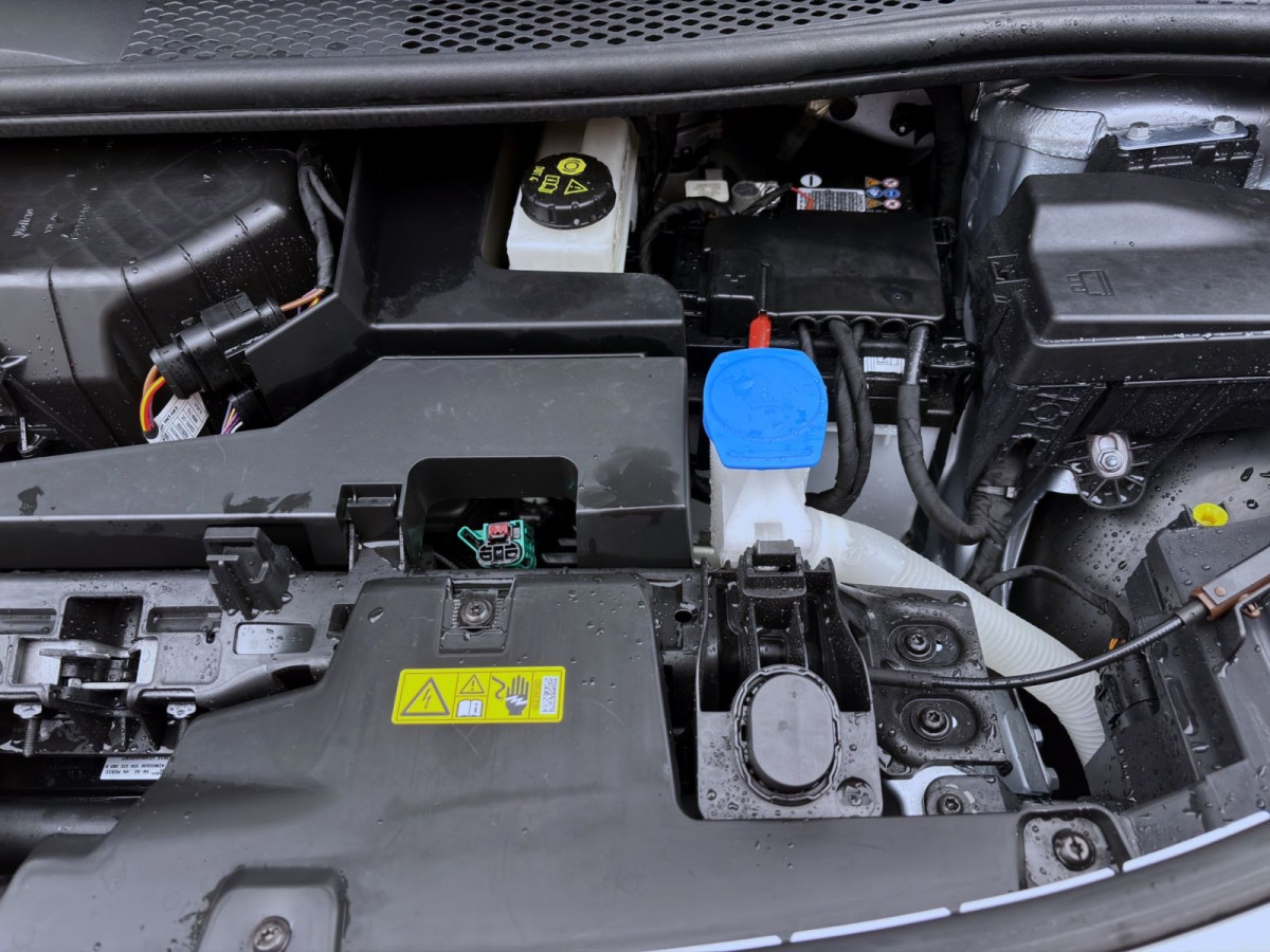 Thumb 17: Volkswagen ID.3 PURE PERFORMANCE CITY NAVI PDC LED SITZHZG