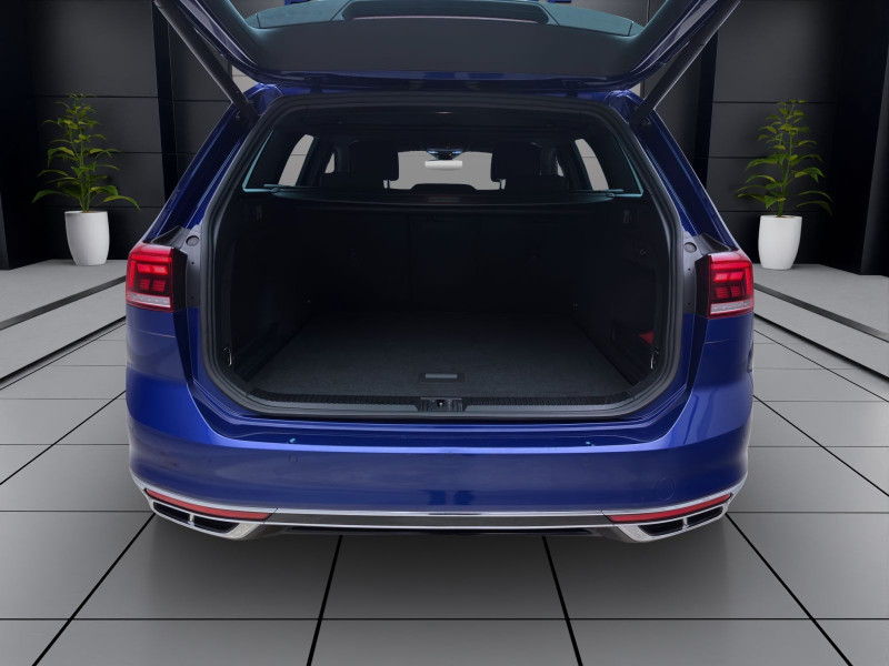 Bild 3: Volkswagen Passat Variant 2.0 TDI DSG R-LINE AHK NAVI KAMERA SITZHZG