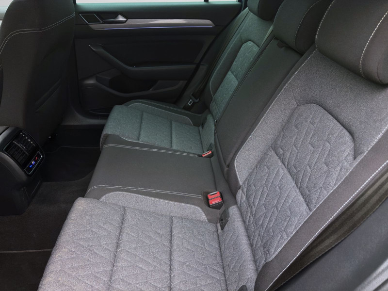 Bild 14: Volkswagen Passat Variant 2.0 TDI DSG R-LINE AHK NAVI KAMERA SITZHZG