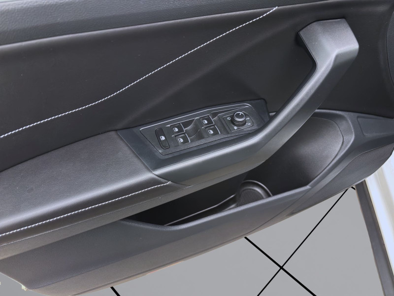 Bild 9: Volkswagen T-Roc 2.0 TDI DSG GOAL AHK KAMERA NAVI PDC