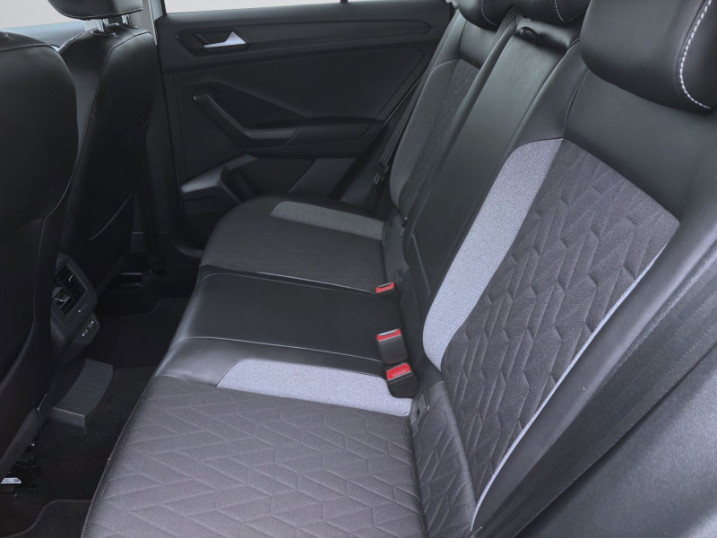 Bild 14: Volkswagen T-Roc 2.0 TDI DSG GOAL AHK KAMERA NAVI PDC