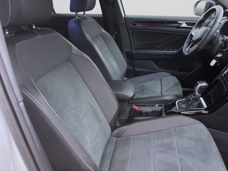 Bild 15: Volkswagen T-Roc 1.5 TSI DSG R-LINE AHK KAMERA NAVI PDC