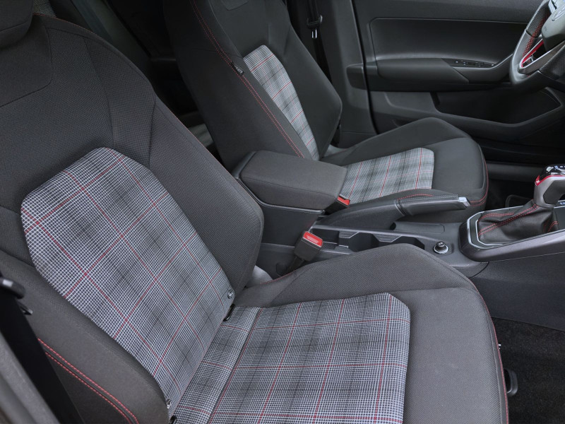 Bild 15: Volkswagen Polo GTI IQ.LIGHT PDC SITZHZG APP-CONNECT