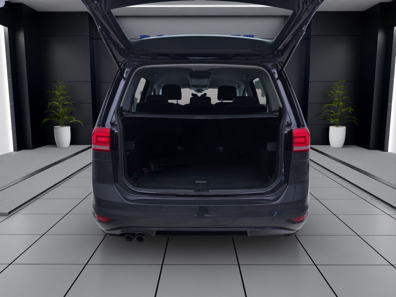 Bild 3: Volkswagen Touran 2.0 TDI DSG ACTIVE AHK NAVI PDC SITZHZG