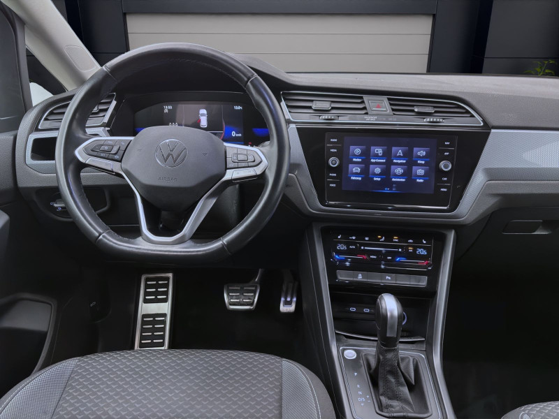 Bild 12: Volkswagen Touran 2.0 TDI DSG ACTIVE AHK NAVI PDC SITZHZG