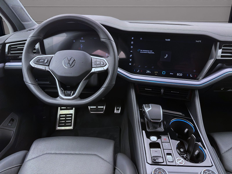 Bild 12: Volkswagen Touareg 3.0 TDI V6 Tiptronic 4M R-LINE AHK LUFT NAVI IQ.LIGHT