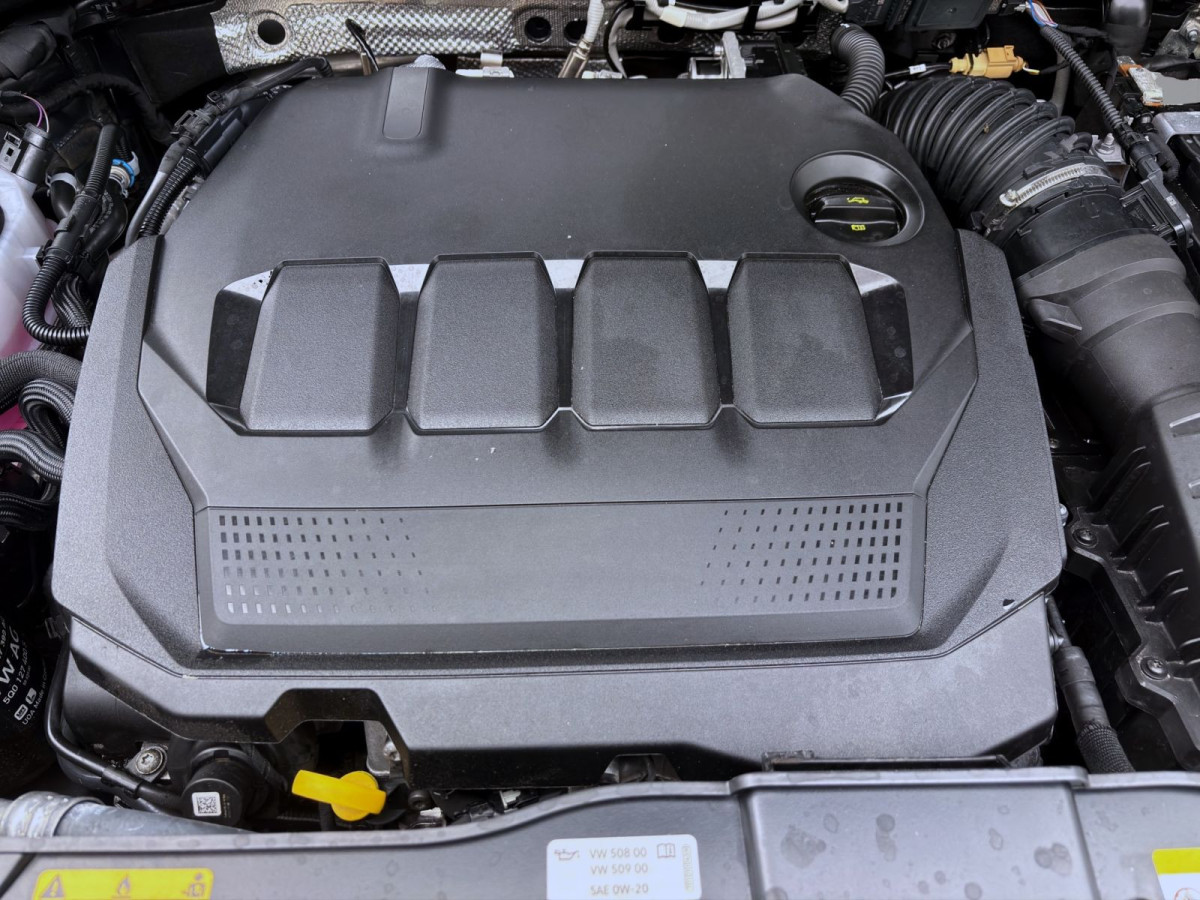 Thumb 17: Volkswagen T-Roc 2.0 TDI DSG GOAL AHK NAVI KAMERA