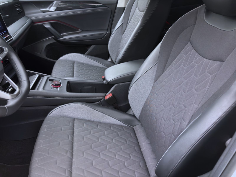 Bild 8: Volkswagen Tiguan 1.5 eTSI DSG GOAL NAVI AHK KAMERA KLIMA