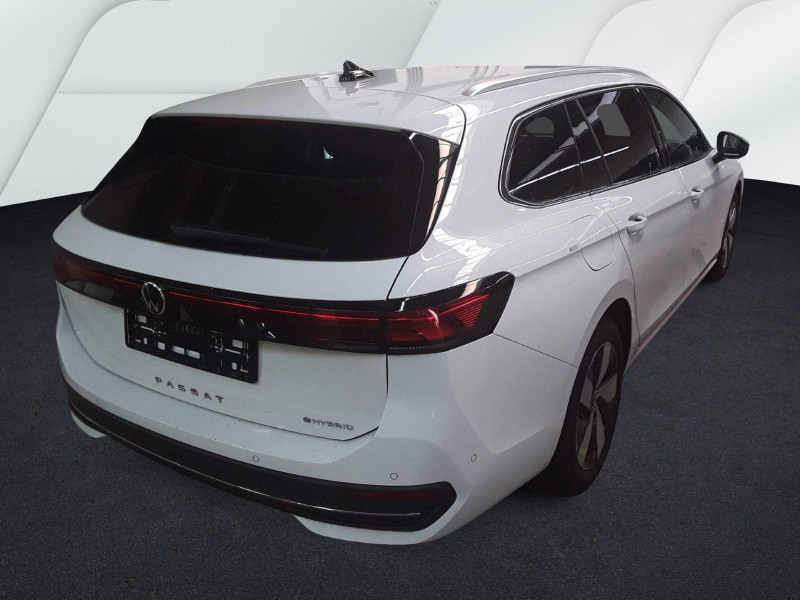 Bild 1: Volkswagen Passat Variant 1.5 TSI eHybrid DSG BUSINESS AHK NAVI KAMERA ACC