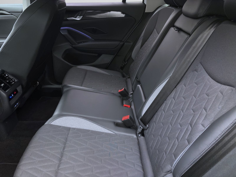Bild 14: Volkswagen Tiguan 1.5 eTSI DSG GOAL AHK KAMERA NAVI PDC