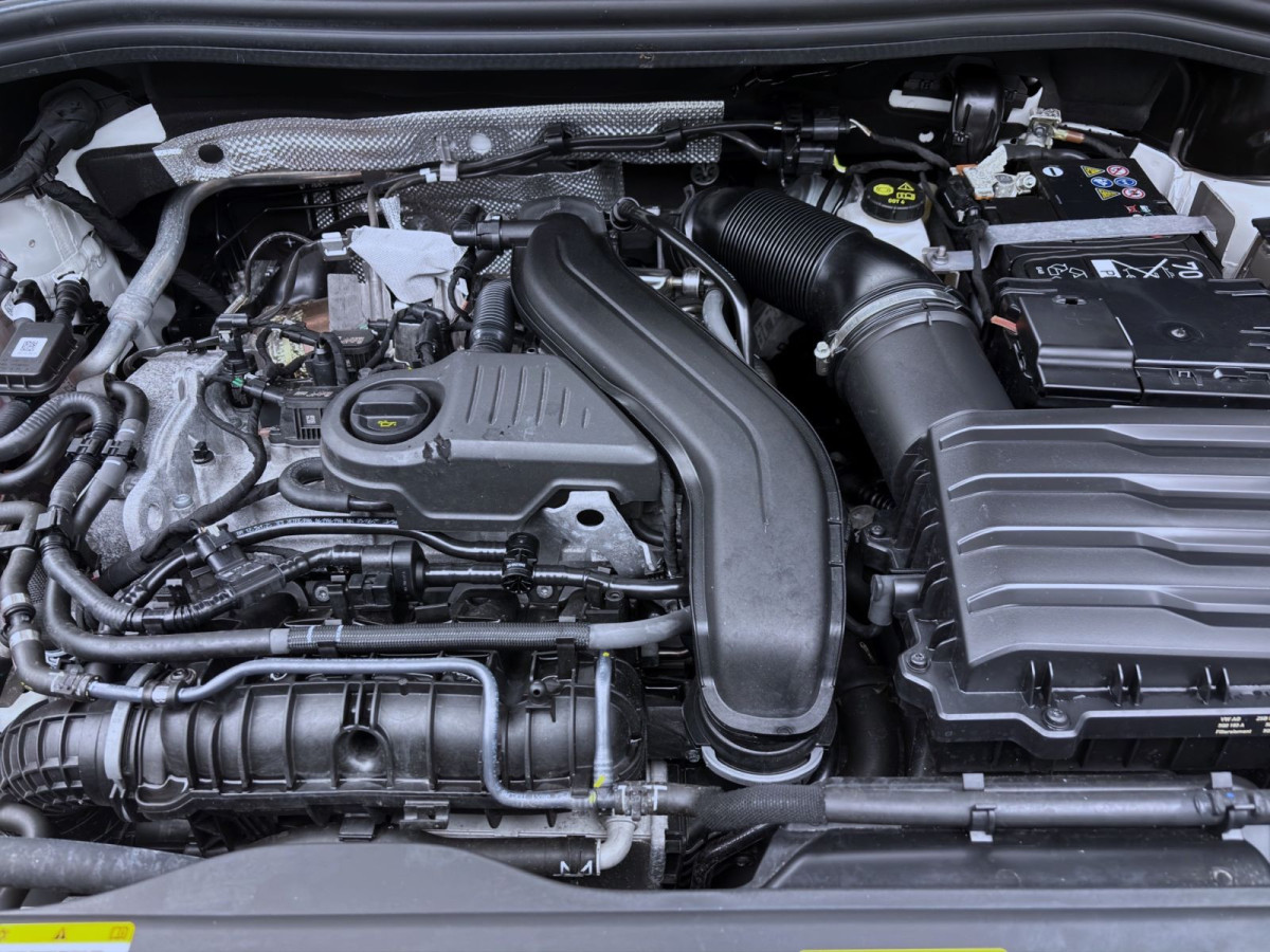 Thumb 17: Volkswagen Tiguan 1.5 eTSI DSG GOAL AHK KAMERA NAVI PDC