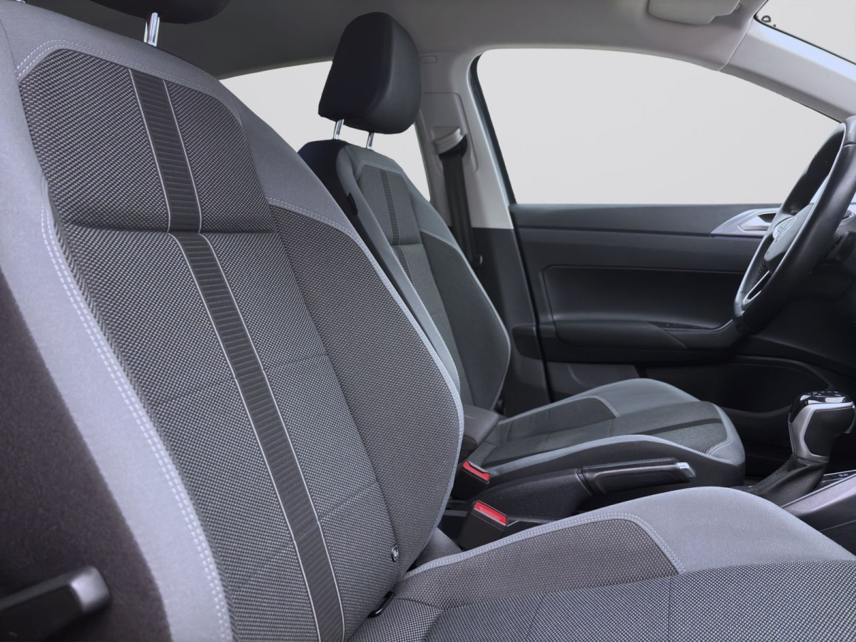 Thumb 15: Volkswagen Polo 1.0 TSI DSG STYLE KAMERA NAVI IQ.LIGHT PDC