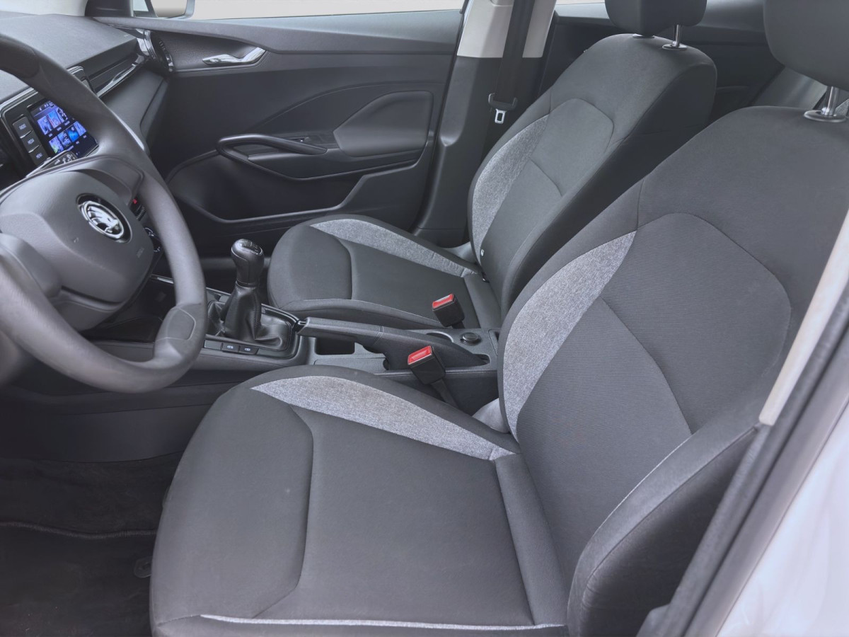 Thumb 8: Škoda Fabia 1.0 MPI ACTIVE PDC LED KLIMA DAB+