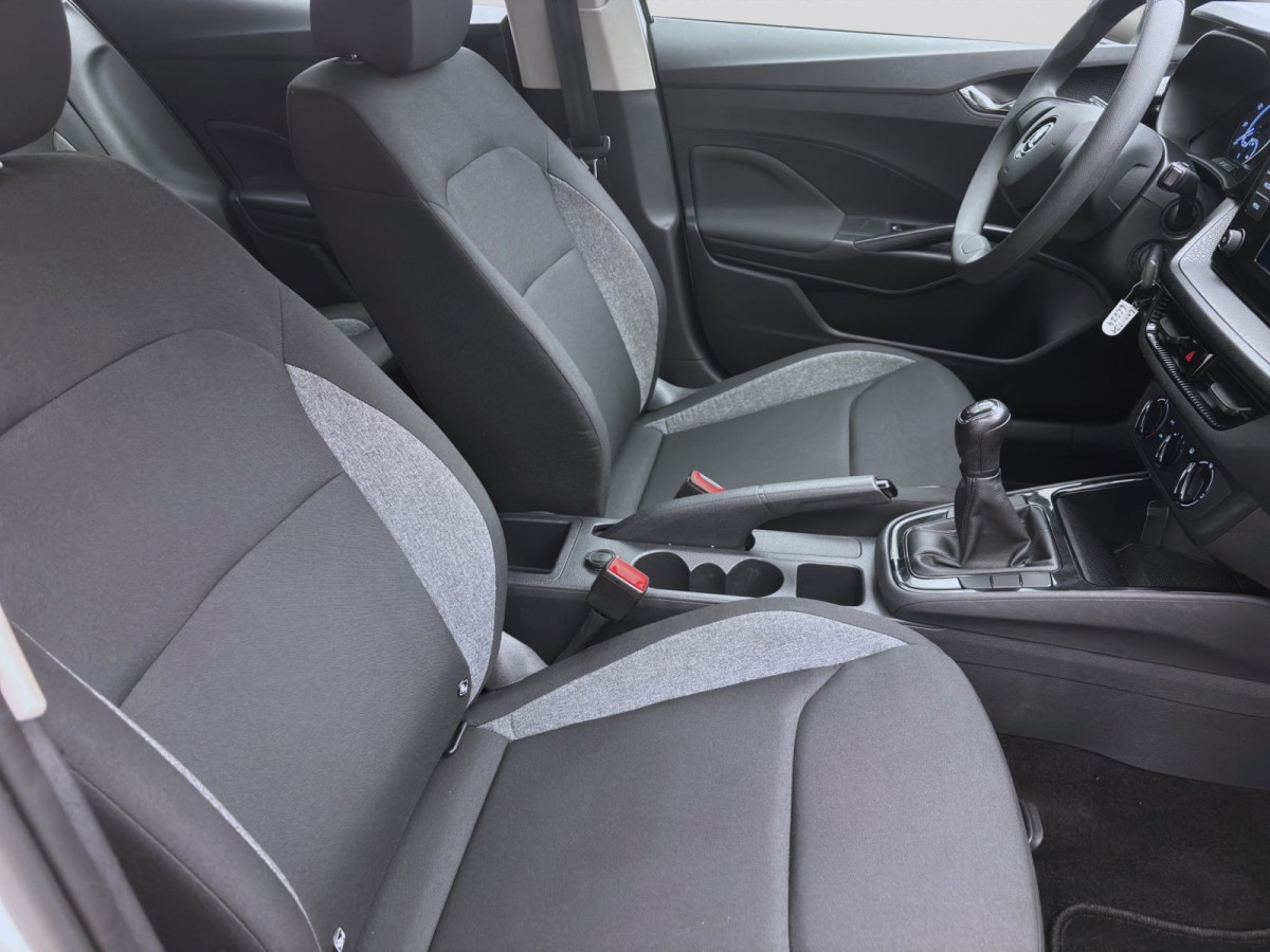 Thumb 15: Škoda Fabia 1.0 MPI ACTIVE PDC LED KLIMA DAB+