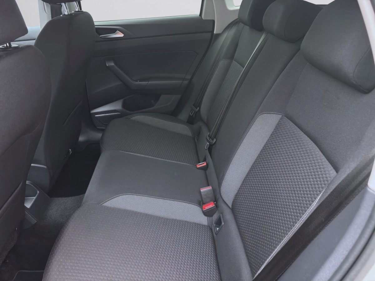 Thumb 14: Volkswagen Taigo 1.0 TSI LED PDC SITZHZG KLIMA DAB+