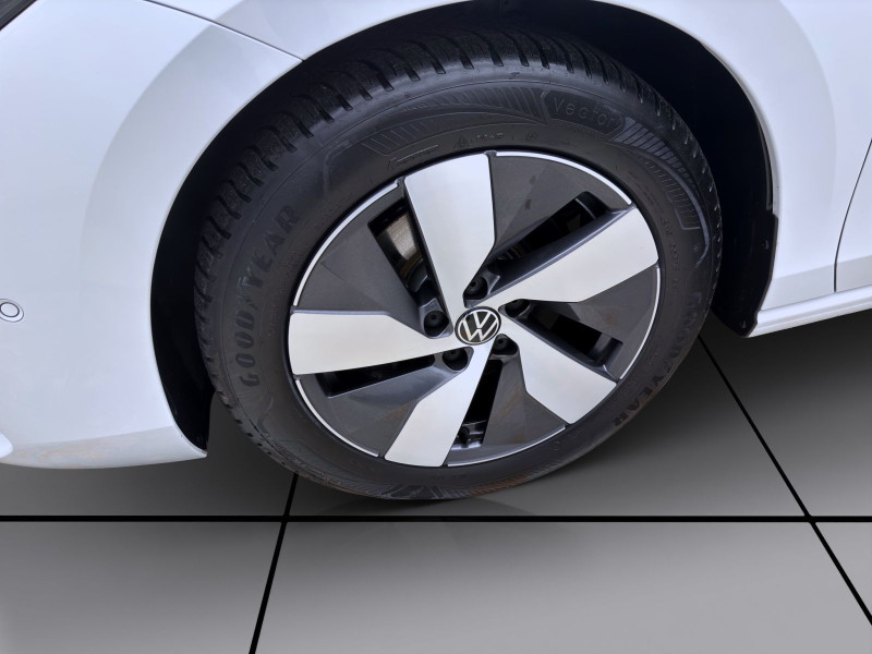 Bild 7: Volkswagen Passat Variant 2.0 TDI DSG ELEGANCE AHK NAVI IQ.LIGHT ACC