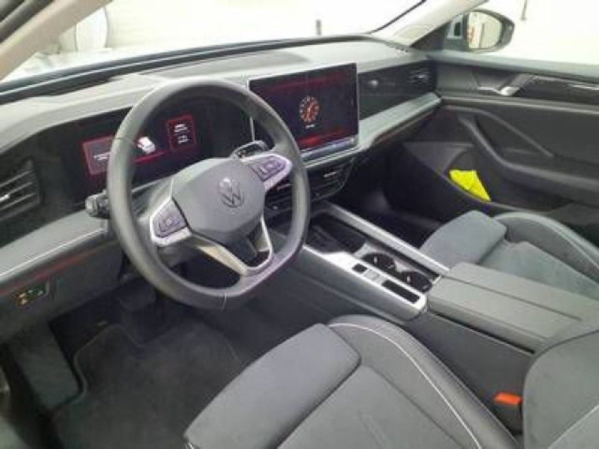 Thumb 2: Volkswagen Passat Variant 1.5 TSI eHybrid DSG BUSINESS AHK NAVI KAMERA HuD